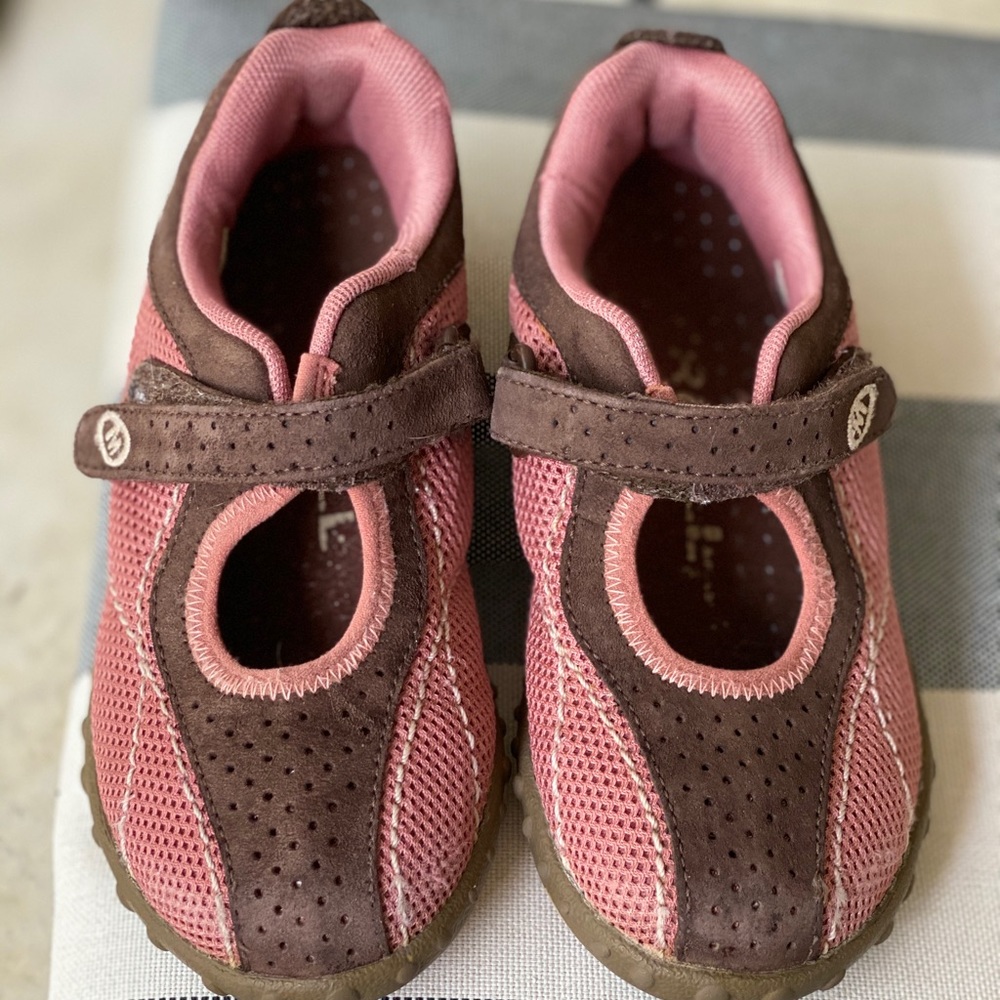 Merrell Mary Jane sneakers